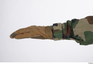  Photos Casey Schneider Army Dry Fire Suit Uniform type M 81 belt gloves hand 0004.jpg